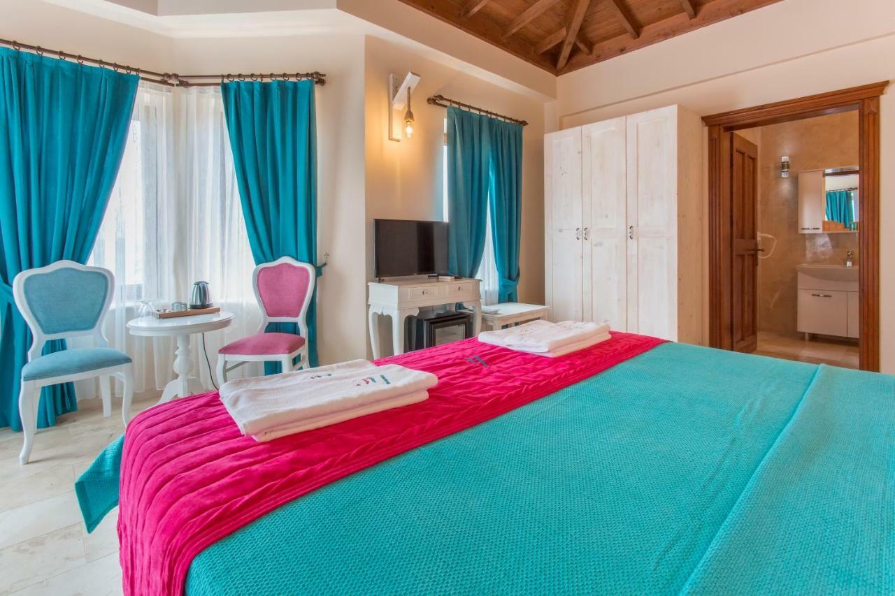 Hillcity (adults Only) 3*